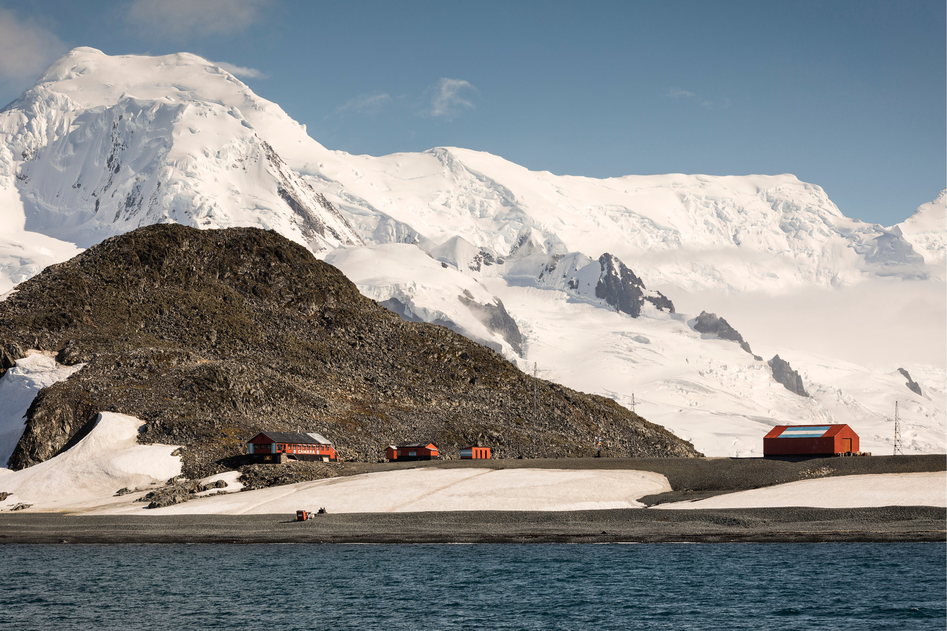 Antarctic Adventure: A Journey to the Edge of the World